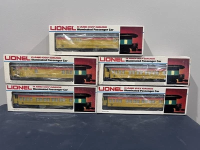 LIONEL ILLUMINATED Chessie Five Car Passenger Set 6-9581 to 6-9585 in Boxes - Image 1 of 4