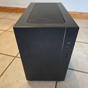 CORSAIR - AIRFLOW ATX Mid-Tower Gaming PC Case - Black (Please Read) - Afbeelding 1 van 24