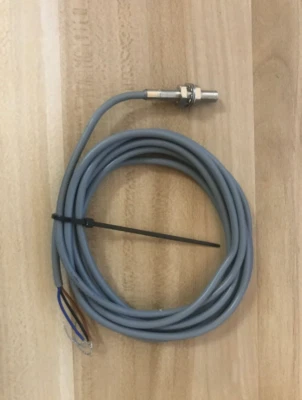 NEW PEPPERL+FUCHS NBB1.5-5GM25-E2 Proximity switch sensor free shipping - Image 1 of 3