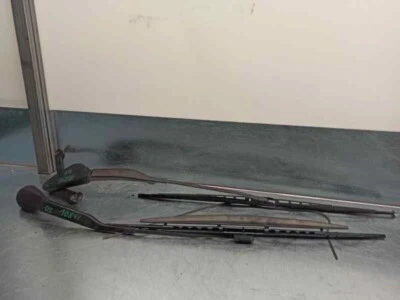 6161835202013 wischblatt vorne rechts für BMW SERIE 7 (E38) 725TDS 1994 2928380 - Bild 1 von 4