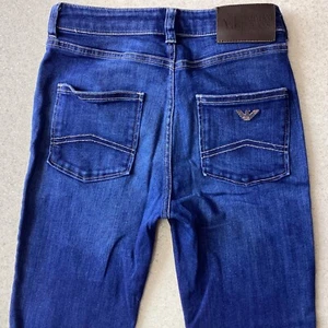 Ladies ARMANI SKINNY Mid Rise Blue Faded Jeans Size 8 W26 L26 (448H) - Picture 1 of 8
