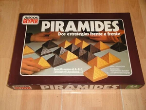PIRAMIDES DOS ESTRATEGIAS FRENTE A FRENTE DE GEYPER JUEGO DE MESA EN BUEN ESTADO - Imagen 1 de 3