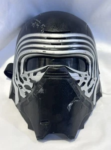Casco cambiador de voz Star Wars Kylo Ren serie negra Takara Tomy Hasbro - Imagen 1 de 9