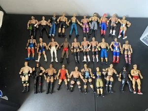 Konvolut 30 - 6" Wrestler Figuren gemischt Jahre Zustand lesen - Bild 1 von 21