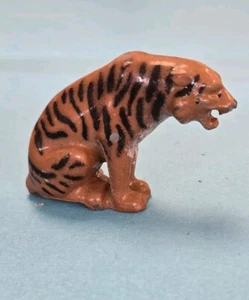 Vintage 1940s Britains - Zoological Series #9015 - Tiger - Picture 1 of 6