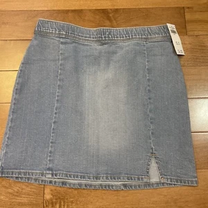NWT Abercrombie Kids Girls Pull On Jeans Skirt Size 13/14 - Picture 1 of 5