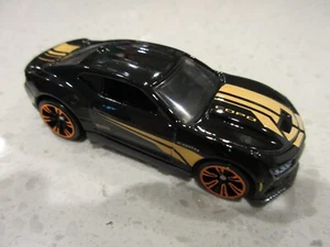 Coche de carreras de juguete Hot Wheels 2018 Copo Camaro SS 2025 Neon Speeders diecast Race 1:64 - Imagen 1 de 6