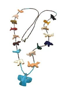 Vintage Native American Zuni Hand-Carved Agate Animal Fetish Necklace 28" Long W - Picture 1 of 4