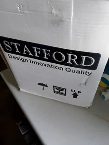 Stafford Corner Toilet Cistern - Picture 1 of 9