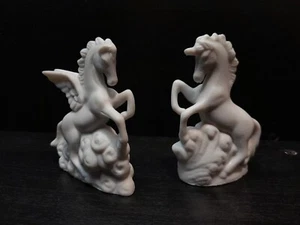 Lot of 2 Vtg ALDON FINE PORCELAIN Figurines 2.5" Tall: PEGASUS & UNICORN *READ* - Picture 1 of 15