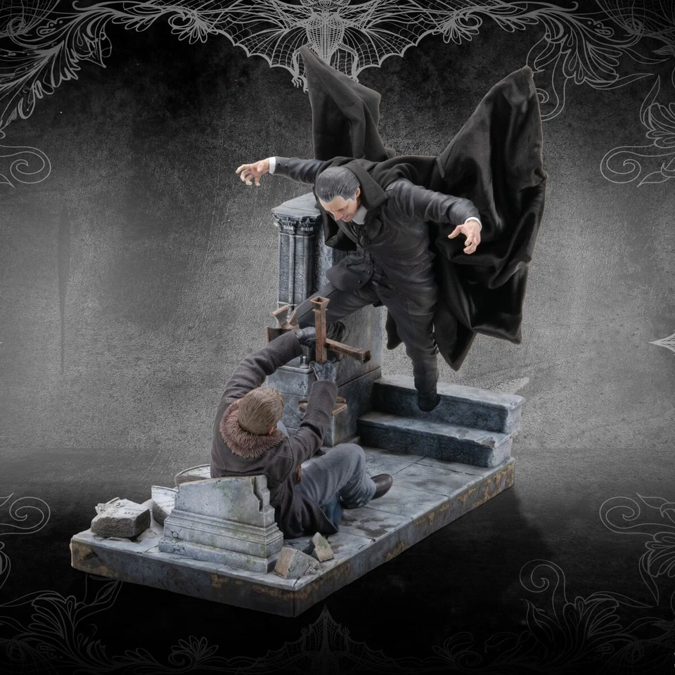 Horror of Dracula Christopher Lee v Van Helsing Diorama Infinite Statue Sideshow