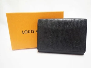 Louis Vuitton Taiga Leather Card Holder Carte De Visite M30922 Bifold Black - Picture 1 of 18