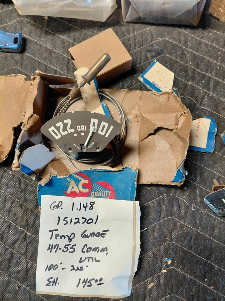 1947 1949 1950 1951 1953 1955 Chevrolet Truck NOS Dash Temperature Gauge 1512701 - Image 1 of 1