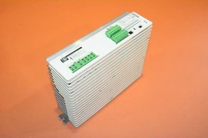 Lenze 33.8203_E frequency inverter 1.5 kW - Picture 1 of 8