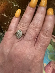 Anillo de cóctel de oro amarillo de 10 quilates de 1/2 quilate talla 7,5 - Imagen 1 de 11