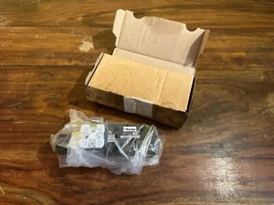 Parker D1VW020BVJW91 directional valve - Picture 1 of 2
