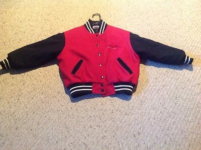 Chaqueta Universitaria Girla Talla Pequeña American Girl Place Usada, Chicago.   Foto 1 de 4