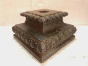 OLD VINTAGE HAND CARVED  HEAVY WOODEN STATUE / FLOWERS/STAND PILLAR BASE / STAND