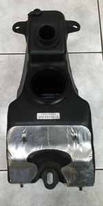 Yamaha X-Max 125 Original Tank ohne Benzinpumpe Neu 2013 - Picture 1 of 2