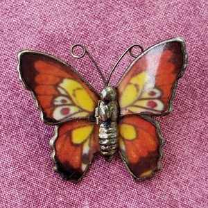 Butterfly Brooch Vintage 1980's Colorful Orange Gold Tone Hat Lapel Pin BP1 - Picture 1 of 11