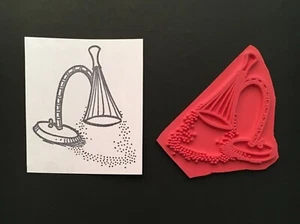 LAMPADA DA SCRIVANIA PARALUME LUCE SIMBOLO RIFLESSO timbro gomma non montato - Foto 1 di 3