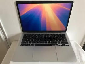 Apple MacBook Air 2020 - Retina 13,3" (Intel Core i5, SSD 512 Go, 8 Go) - AZERTY - Photo 1/18