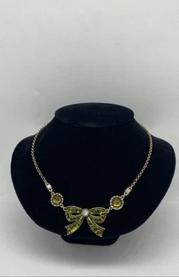 Betsey Johnson Gold Tone Lucite & Crystal Retro Bow Pendant Necklace 20.7g - Image 1 of 4