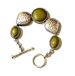 Pulsera LUCKY BRAND Tono Peltre Madera Verde Cabujones Acentos Texturizados - Imagen 1 de 7
