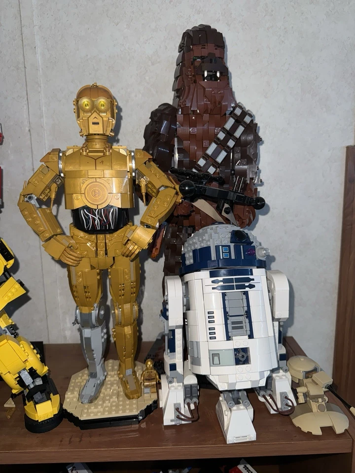 LEGO Star Wars C-3PO, R2-D2, and Chewbacca Trio - Image 1 of 1