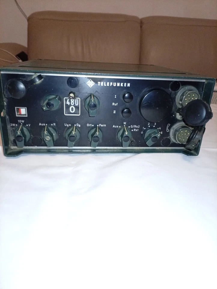 Alte Telefunken Sprechfunkgerät FuG 7b.1967. - Bild 1 von 4
