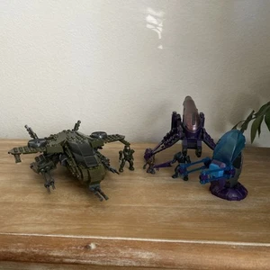 Halo Mega Bloks Aerial Ambush Set 96810 99% Complete w/Hawk Banshee Turret - Picture 1 of 13
