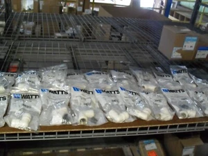 Watts Sea Tech Union 90 codo 3517B-14 3/4" para cobre, pex, cpvc, etc. x19 - Imagen 1 de 3