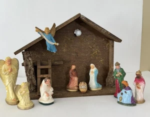 Belén de Madera Vintage con Creche Estable Hecho en Alemania 14" x 10" x 4.5" - Imagen 1 de 24