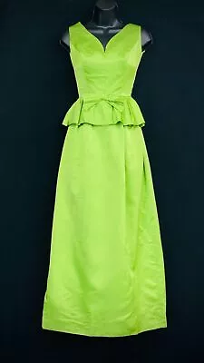 Vintage 1960s bright green silk formal dress, peplum sleeveless long brat XXS - Image 1 of 4