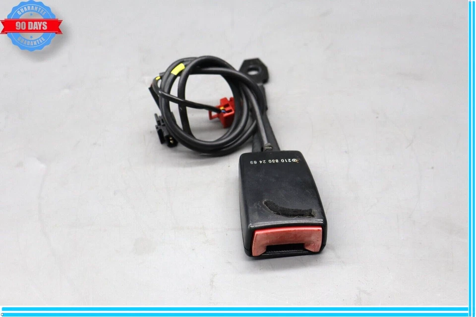 Оригинальный передний правый ремень безопасности с пряжкой для Mercedes E430 E320 W210 98-03 годов выпуска - Изображение 1 из 4