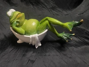 Frog w/Golden Nails Relaxing Soaking Bath Tub Figurine Whimsical Sculpture 7.5”L - Picture 1 of 9