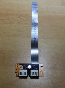 Scheda USB board Toshiba Satellite L550 L550D L555 L555D cavo flat cable - Foto 1 di 1