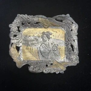 Antique Yokohama Japan Cast Metal Souvenir Dish Embossed Geisha Parrot Bird Pin  - Picture 1 of 8