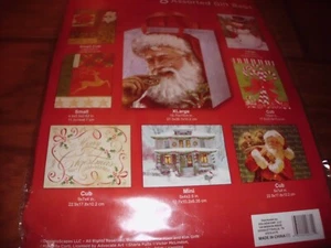 CHRISTMAS holiday 8 assorted gift BAGS, various sizes, NEW - Picture 1 of 3