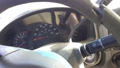 Medidor de velocímetro usado se adapta a: Nissan Titan Cluster MPH 2006 4x2 LE cambio de columna con Foto 1 de 4