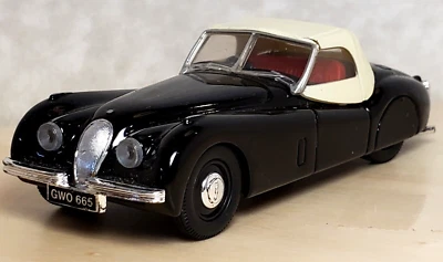 Corgi Classics 96060 Jaguar  Xk120 Soft Top Black 1-43 - Image 1 of 4