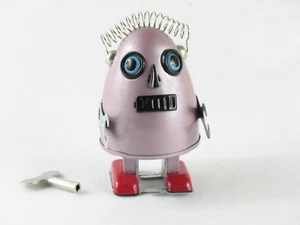 Blechspielzeug - Roboter Egg Robot mit Uhrwerk, violett 5080649 - Bild 1 von 1
