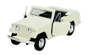 WELLY OLD TIMER 1967 JEEP JEEPSTER COMMANDO ROADSTER WEISS 1:34 DIE CAST NEW BOX - Bild 1 von 6
