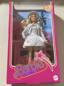 Barbie The Movie Doll Margot Robbie Barbie Plaid Matching - Picture 1 of 11