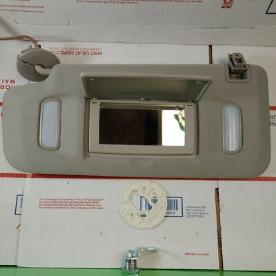 Espejo retrovisor parasol gris izquierdo Buick Encore 2013-2019 con luz V520 Foto 1 de 4