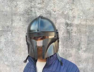 The Mandalorian Steel Black Helmet Star War Series Helm Fully Wearable Helmet - Bild 1 von 4