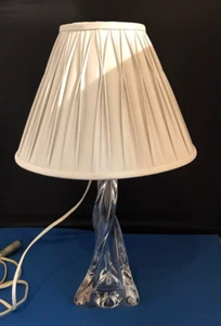 Classic French Hand Shaped Crystal Glass Lamp (c. 1930s-50s) - Picture 1 of 14
