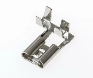 Terminal push-on con bandera de latón sin aislamiento 6,35 x 0,8 mm chapado en lata (100 piezas) - Imagen 1 de 1
