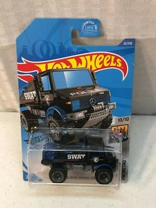 HOT WHEELS MERCEDES-BENZ UNIMOG 1300 TREASURE HUNT - Picture 1 of 3