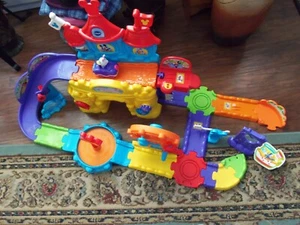 Disney Vtech Go! Go! Mickey Mouse Magic Wonderland Track Set - Picture 1 of 9